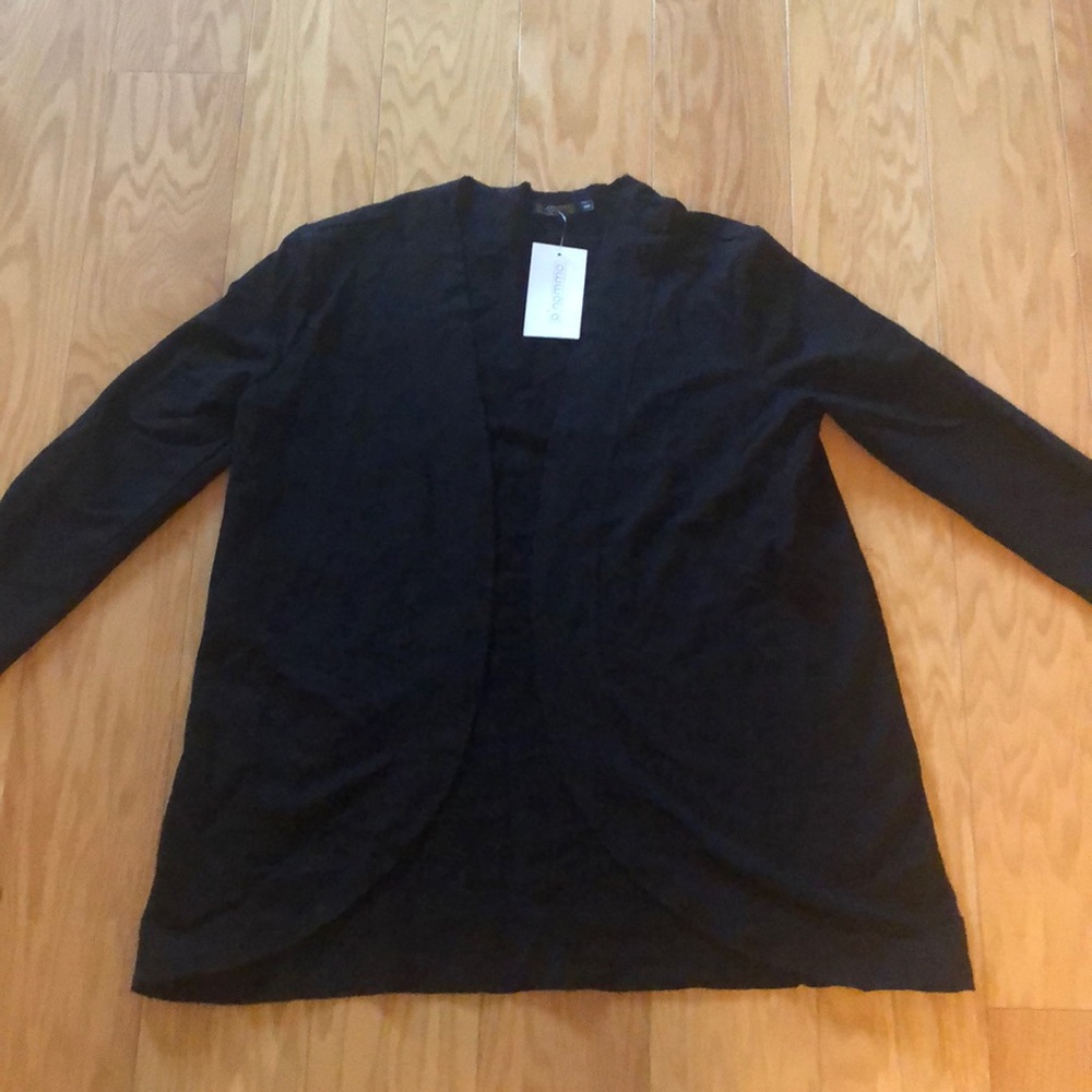 Black cardigan o’nommo